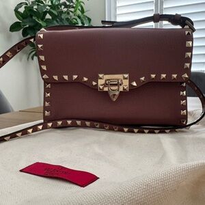 Authentic Valentino Rockstud Bag - Mint Condition!